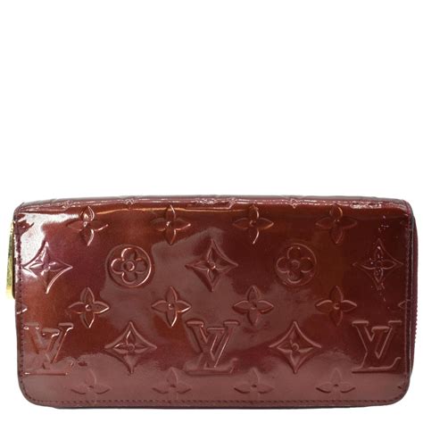 Louis Vuitton Zippy Wallet Monogram Vernis Amarante Bordeaux 